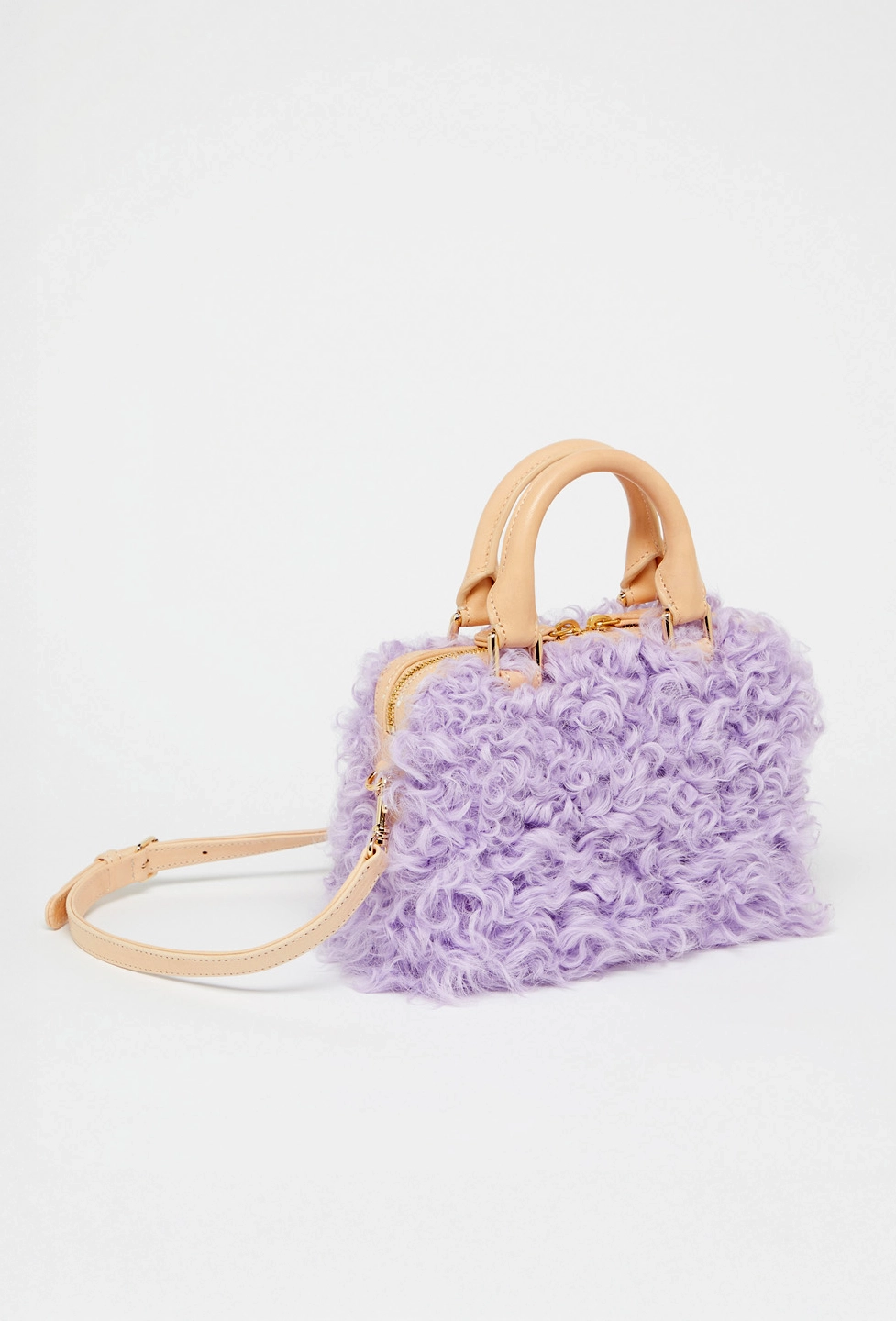 fashot-accessory-lilac-shearling-bag-leatherstrap-nov25
