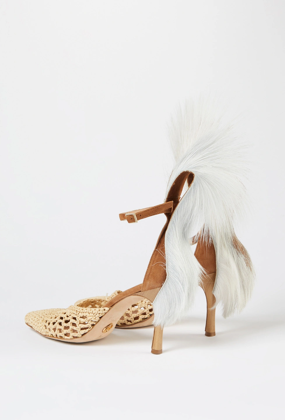 fashot-accessory-womens-crochet-pumps-backview-nov25