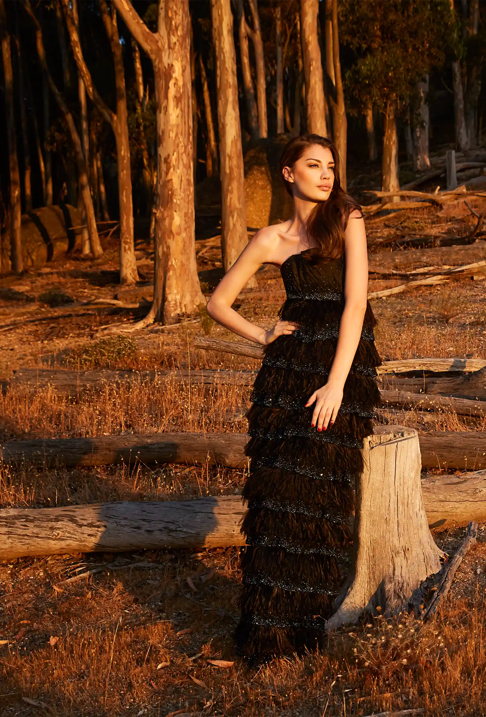 fashot-fashion-editorial-model-black-dress-forest-nov25