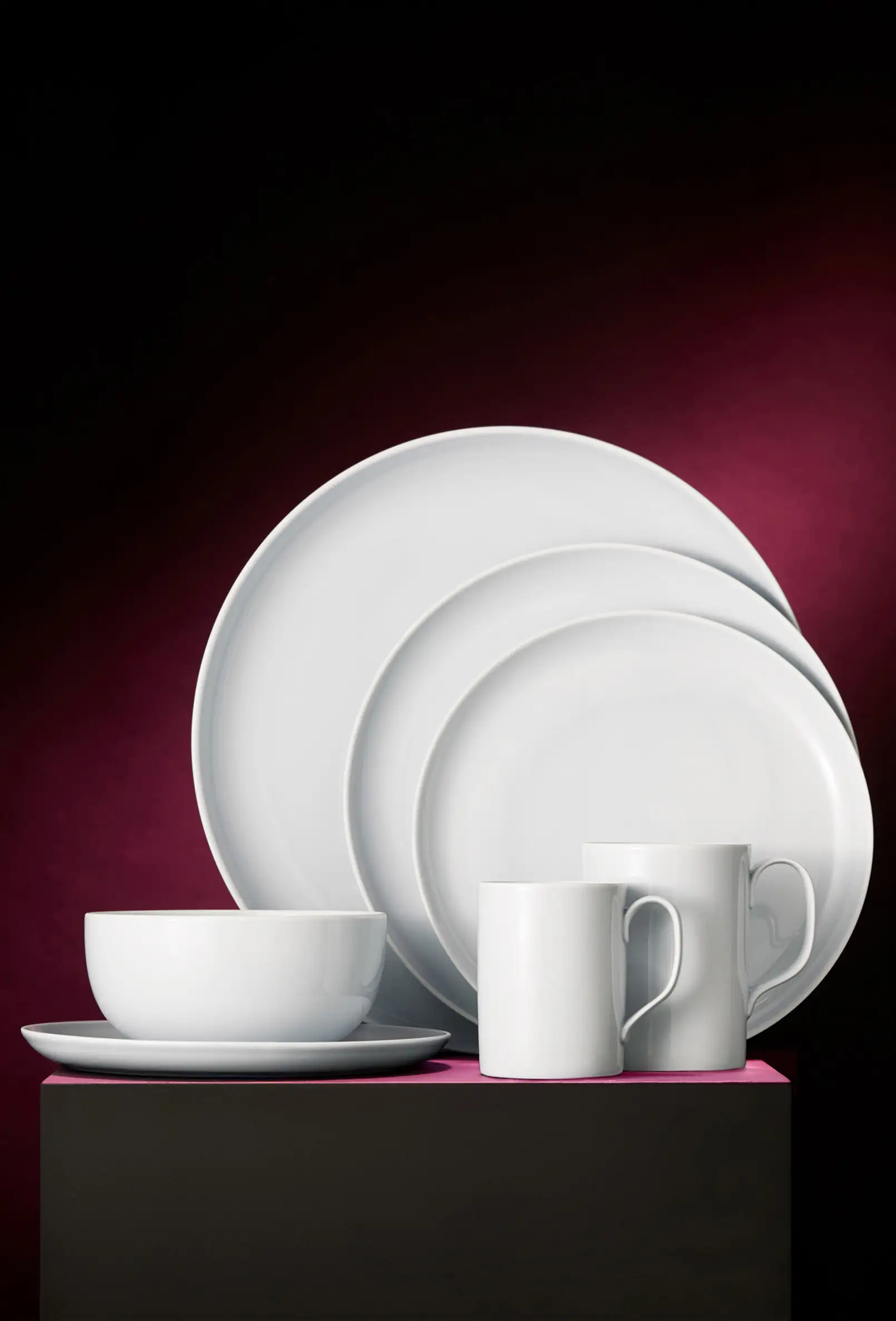 fashot-homeware-white-dinnerware-burgundy-nov25