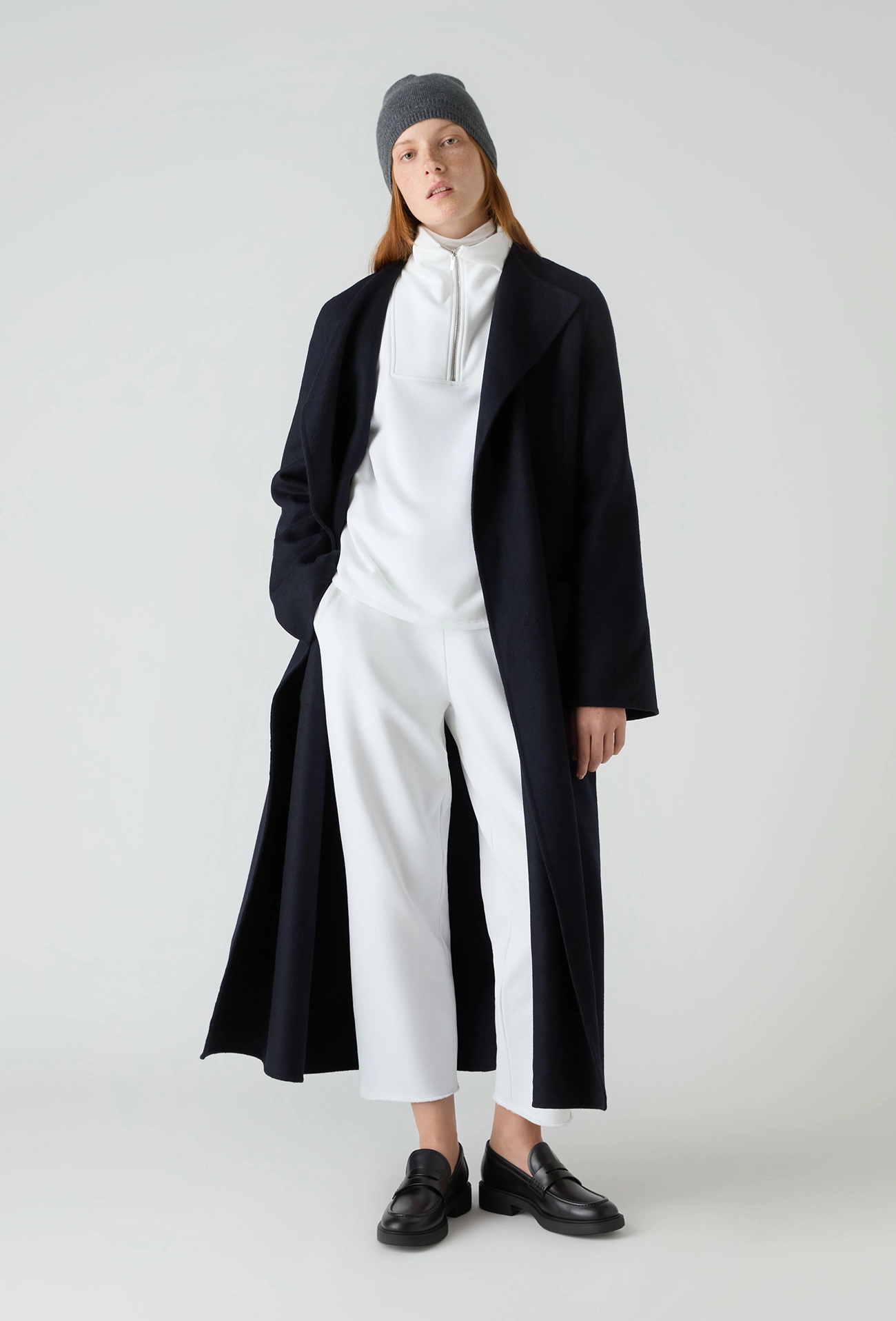 fashot-studio-lookbook-black-coat-white-coord-nov25