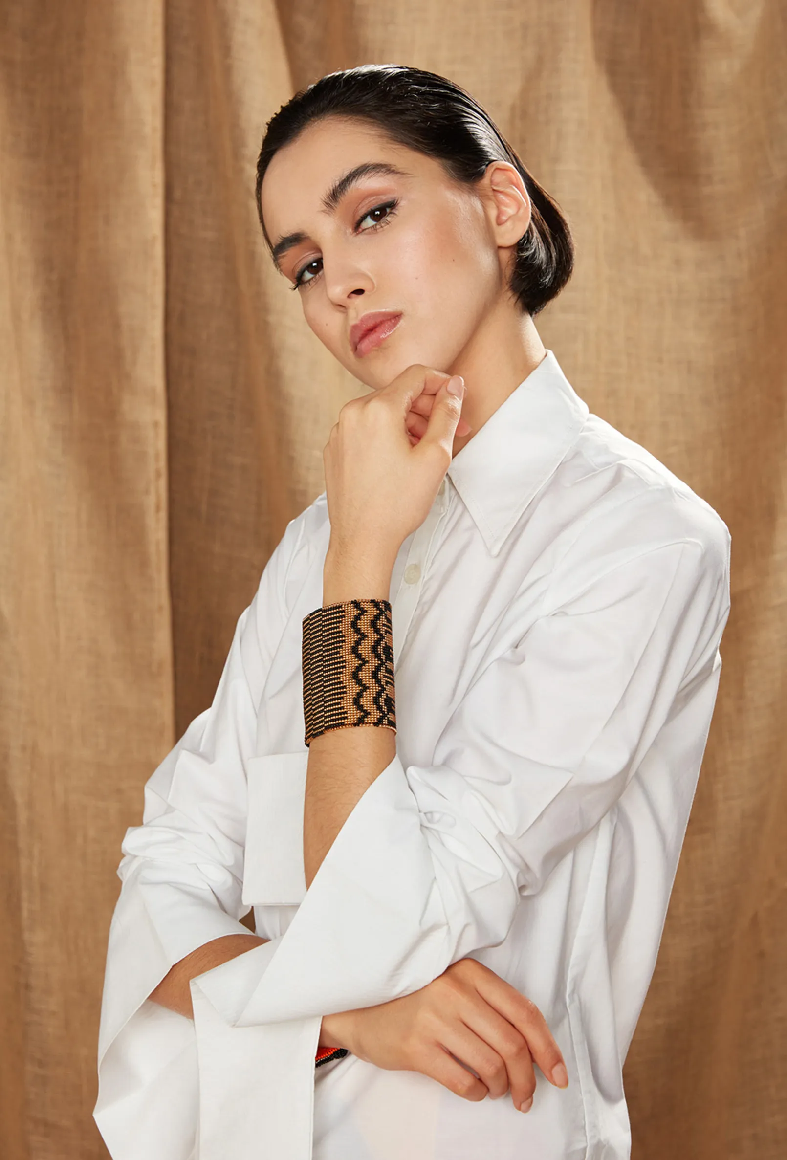 fashot-studio-lookbook-white-shirt-printed-cuff-nov25